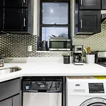 Park Side Living, City Style