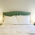 Allie\'S Inn Bed And Breakfast