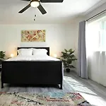 Welcoming 2br 1 Bath New York