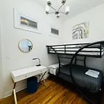Apartment Lincoln Center *