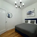 Apartment Lincoln Center