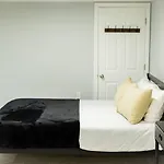 Modern Studio Getaway 18 Mins To Nyc 10Min Ewr