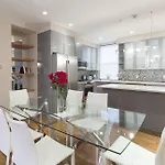 Apartment 5th Ave