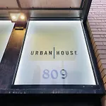 809-4a Columbus Circle New Bldg 1br W D