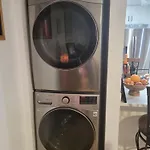 Brooklyn Penthouse Homestay