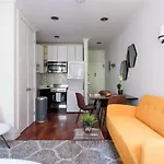 Apartment 24-10 In Prime Gramercy Wd In Unit *