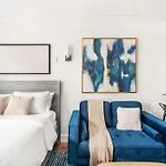 24-5 Furnished Studio W D Prime Gramercy