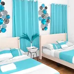 Midtown2 City-steps To Park, Time Square, Subway Apartment *