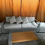 Spacious Comfy In Cozy Classy Duplex Guest house 2*