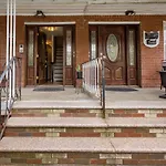 Guest house Spacious Comfy In Cozy Classy Duplex