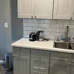 One Bedroom, Nyc 45 Min By Subway , Brooklyn, Brighton Beach