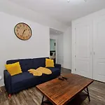 Lovely 3-bedroom In The Heart Of Brooklyn New York