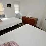 Lovely 3-bedroom In The Heart Of Brooklyn Apartment