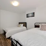 Lovely 3-bedroom In The Heart Of Brooklyn Apartment New York