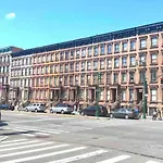 Nyc Xl 4 Bed Brownstone Gem