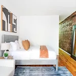 Apartment 26-3a Gramercy W D Outdoor Courtyard