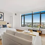 Posh Studio With Luxe Amenities In Prime Location!