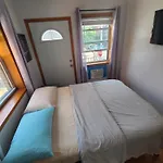 Woodside Homestay *