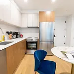 Apartment 202 New 1br In Prime Greenpoint *