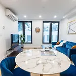202 New 1br In Prime Greenpoint Apartment *