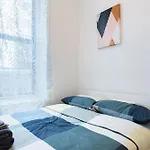 2 Bedroom Paradise In Upper East Side
