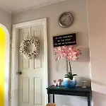 Homestay Cheerful 2 Bed In Heart Of Queens