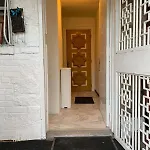 Cheerful 2 Bed Rooms Apartment In Heart Of Queens