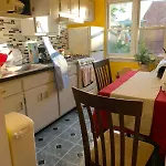 Homestay Cheerful 2 Bed In Heart Of Queens