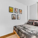 Chic Sunny Retreat In Park Slope Apartment *