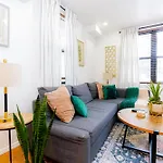 Apartment Luxury Oasis In The Heart Of Brooklyn New York