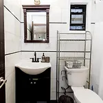 Luxury In The Heart Of Brooklyn Apartment *