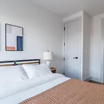Apartment Cozy East Village 3bedroom 2bath Near Tompkins Square Park & Lower East Side *