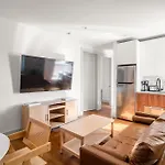 Cozy East Village 3bedroom 2bath Near Tompkins Square Park & Lower East Side *