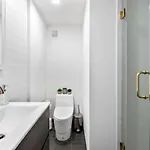 Apartment 3br Penthouse With Massive Private Rooftop *