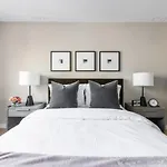 3br Penthouse With Massive Private Rooftop Apartment