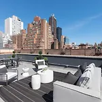 3br Penthouse With Massive Private Rooftop Apartment *