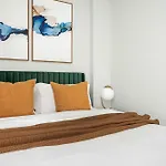 Apartment 73-608 New 1br 1bth Uws Doorman Gym New York