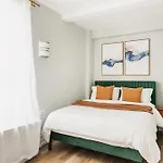73-608 New 1br 1bth Uws Doorman Gym Apartment