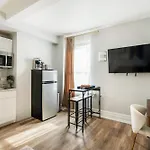 73-608 New 1br 1bth Uws Doorman Gym Apartment *