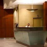 Doorman! High Floor! Views! Elevator! Free Gym! Apartment