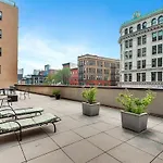 Stunning Nyc Views! Free Gym! Doorman! Terrace!