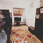 Quirky & Cozy Loft Soho Little Italy - Sleeps 4