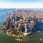 Luxury Three Bedroom In A Private House New York