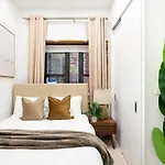 Apartment 317-1b Modern 1br Ues W D *
