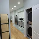 Apartment A Dazzling Destination *