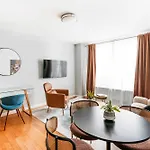 73-806 New 1br 1bth Uws Doorman Gym Apartment *