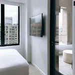 Arlo Midtown Hotel