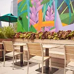 Arlo Midtown