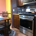 Private Unit With Own Entrance To Share Bed & Breakfast