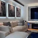 New Modern 2br W Fireplace & Fitness Lounge, Live Comfortably In East Harlem *